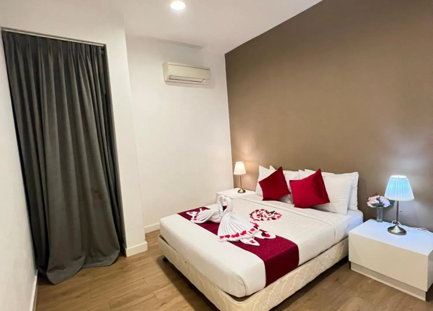 Hotel Platinum Suites Klcc By City Home Kuala Lumpur