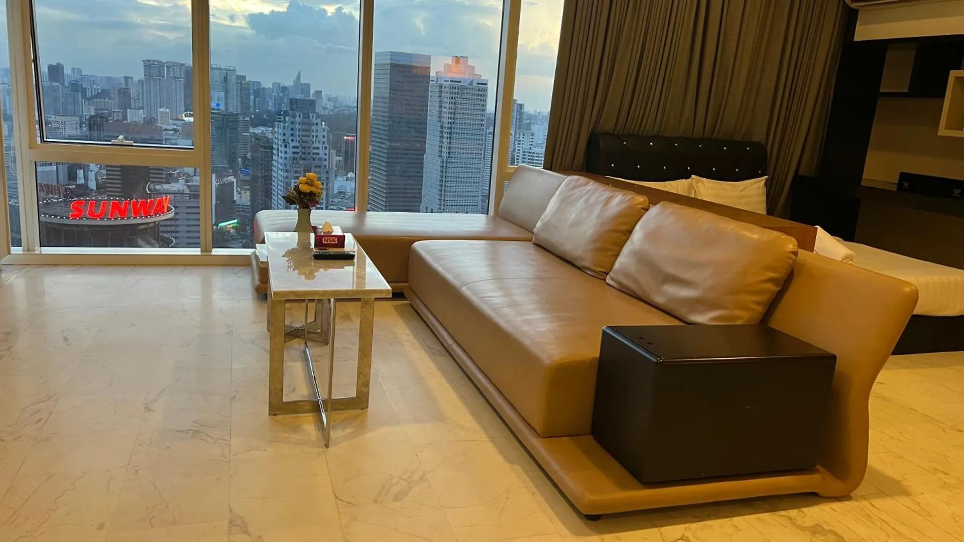 Hotel Platinum Suites Klcc By City Home Kuala Lumpur