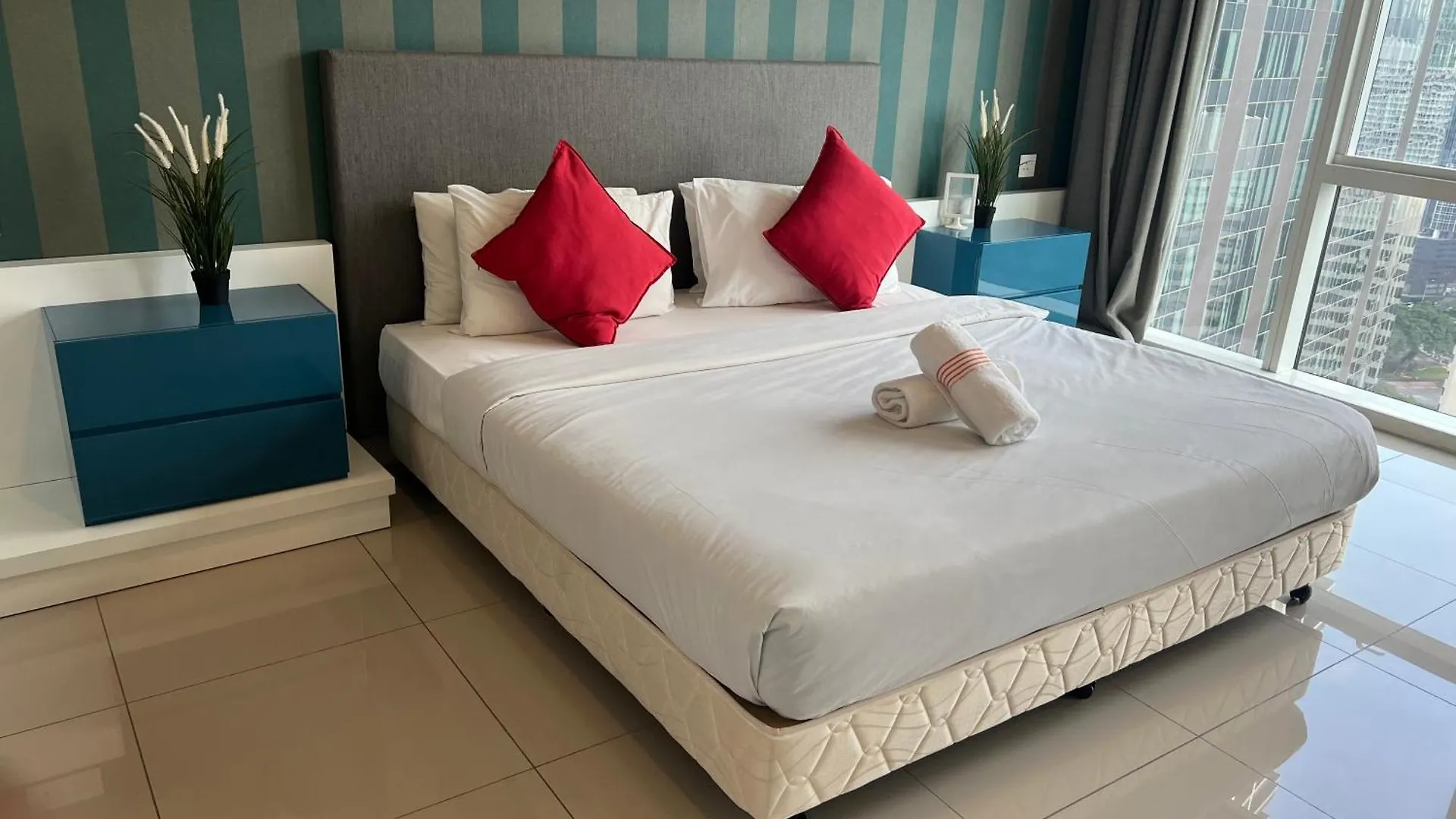 Hotel Platinum Suites Klcc By City Home Kuala Lumpur